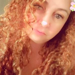 Meet your Posher, Adriana gonzalez